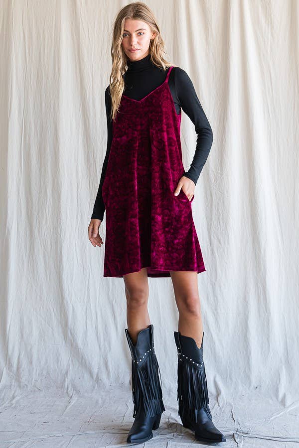 Ember Velvet Spaghetti Strap Dress