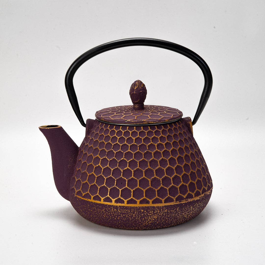 Purple Honeycomb Design 32oz Cast Iron Tea Pot (1/8)