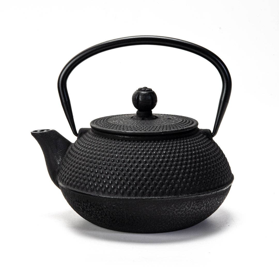 Black Hobnail Design 27oz Cast Iron Tea Pot (1/8)